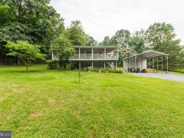 795 John Brown Farm Rd, Harpers Ferry, WV 25425