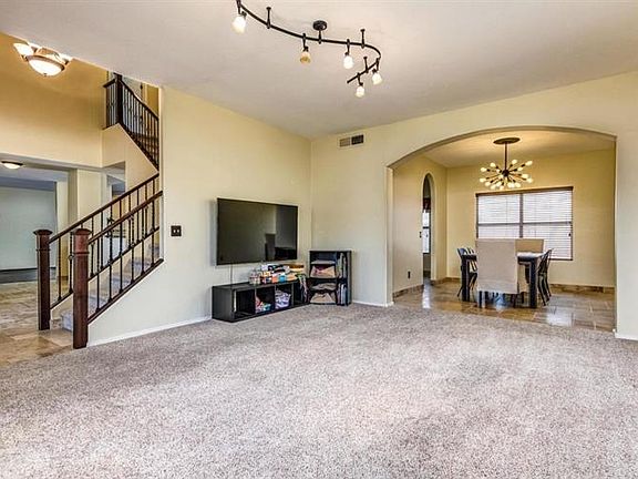 5th image of 7626 W Maui Ln