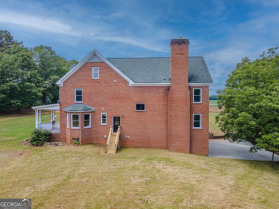 4th image of 1817 Michael Rd