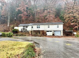 902 Rutledge Rd, Charleston, WV 25311