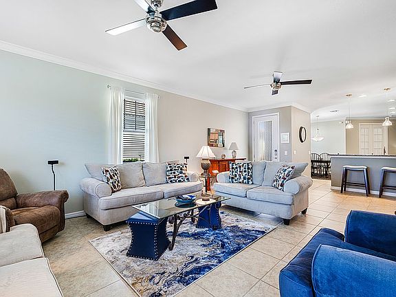 Many options living space