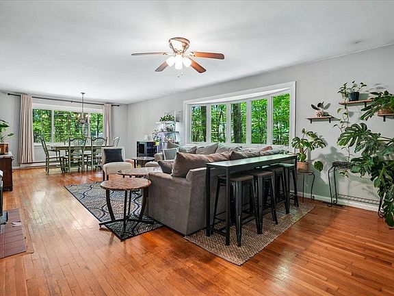 3rd image of 165 Tory Road