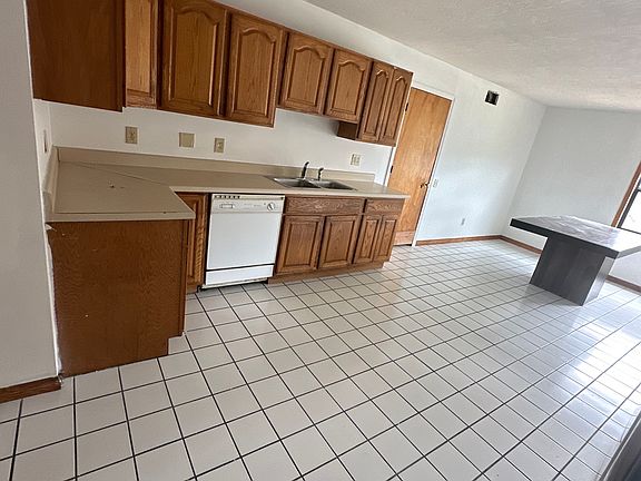 5th image of 17429 W Carnegie Cir