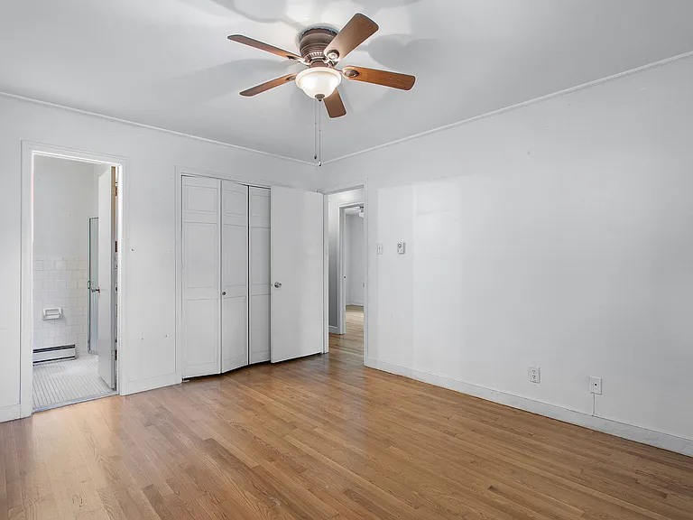 2115 Cedarhurst Dr — Photo 12