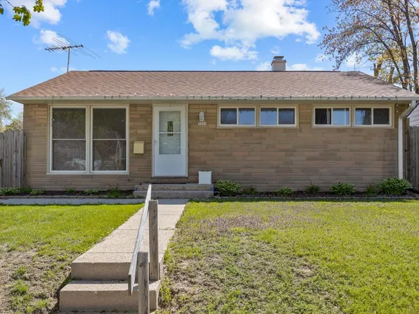 3260 South 68th STREET, Milwaukee, WI 53219