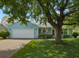 611 Rosewood, Saint Joseph, IL