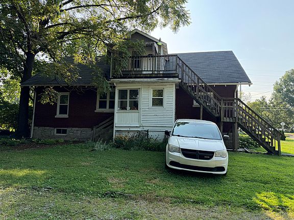 4th image of 1909 Nicholasville Rd
