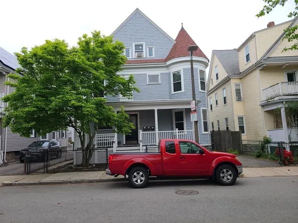 10 Auckland St, Dorchester, MA 02125