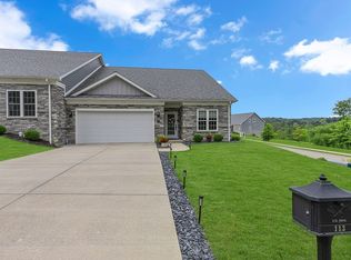113 Dano Dr #37, Beaver, PA 15009
