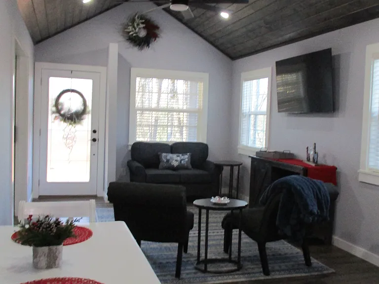 163 Woodsview Trl #A — Photo 4