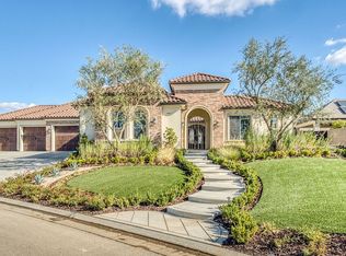 11252 N Glasgow Dr, Fresno, CA 93730