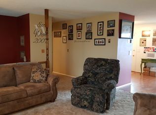 11 Weasel Rd, Glenrock, WY 82637