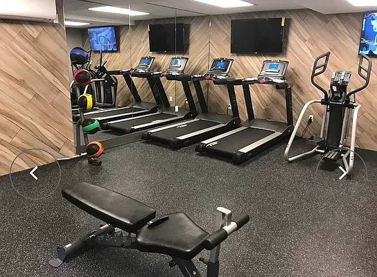 Rented by Tapiro Realty | media 14