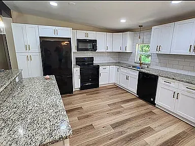 10720 SW 190th Ave — Photo 11