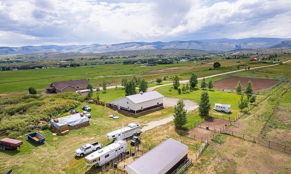 830 Longview, Lander, WY 82520 MLS 10021359 Zillow