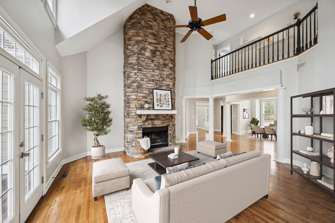 next background image