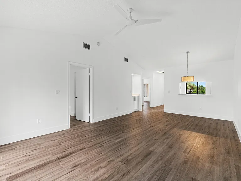 5151 W Club Cir #206 — Photo 6