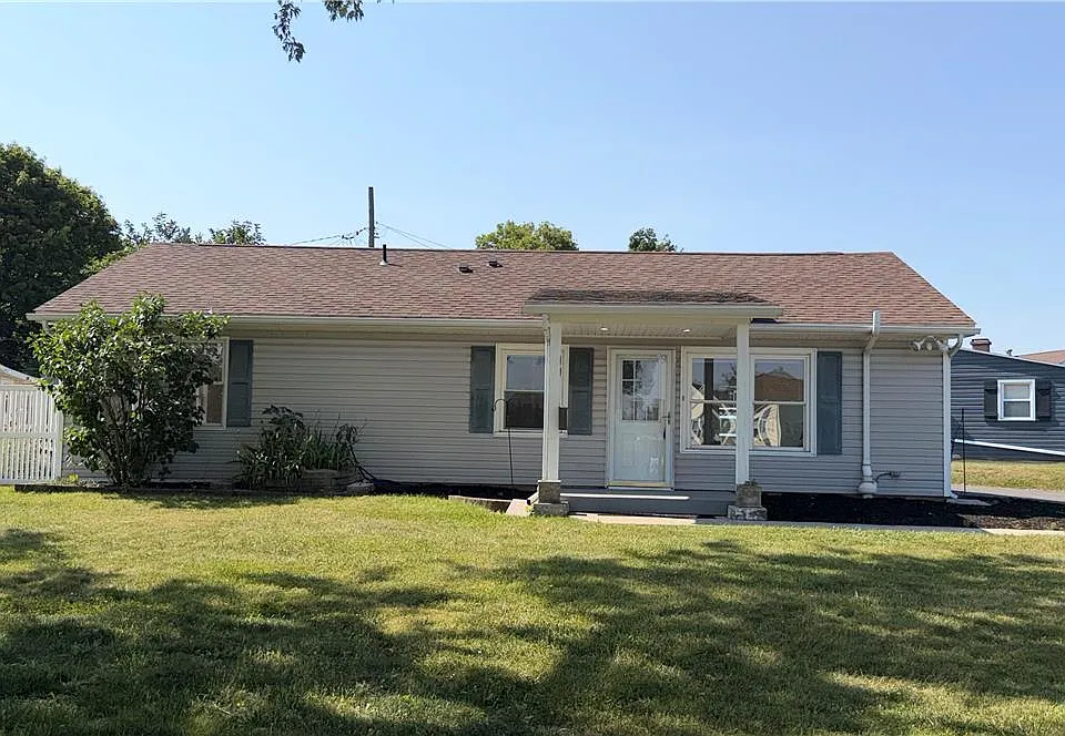 49 Seyfried Ave