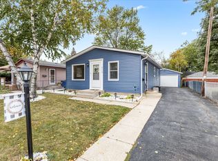 2112 Russet St, Racine, WI 53405
