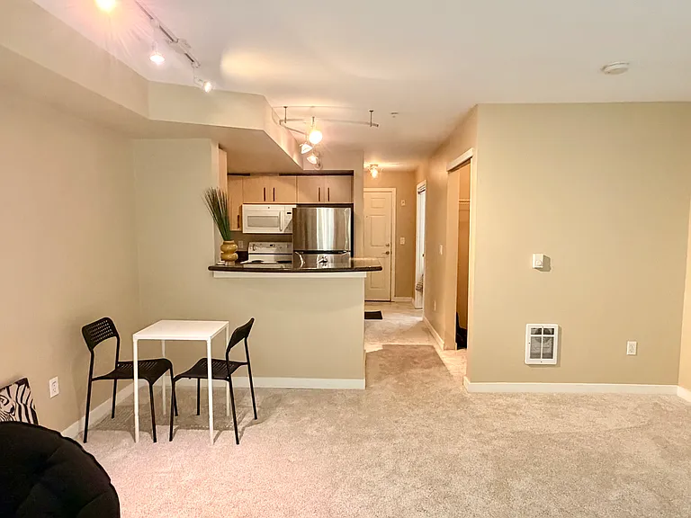 108 5th Ave S #316 — Photo 8