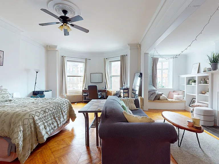 467 Beacon St #2 — Photo 3