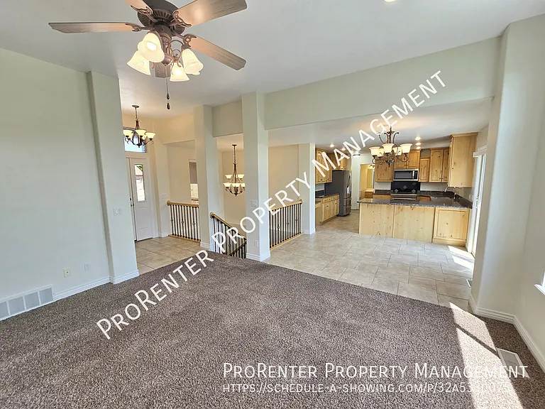 1911 S 1485 W — Photo 5
