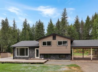 208 Schmidt Rd, Clearwater, BC V0E 1N2