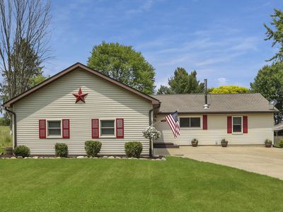 748 Country Club Dr, Howard, OH, 43028
