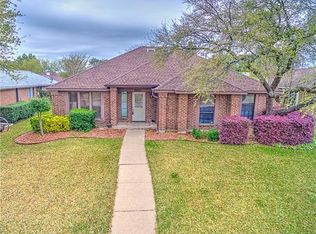 2621 Richland Dr, Garland, TX 75044