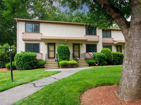 489 Turnpike St APT 5-8, South Easton, MA 02375