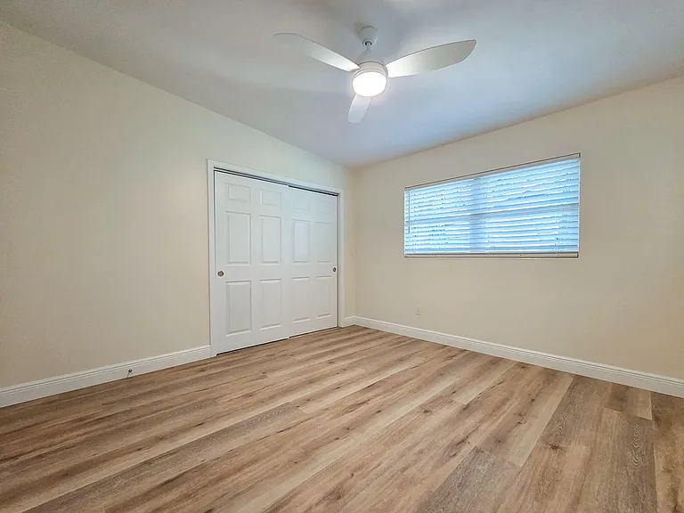 3702 NW 22nd Pl — Photo 26