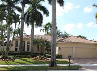2521 Eagle Run Dr, Weston, FL 33327