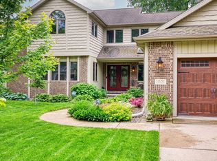 1001 E Kramer Ln, Appleton, WI 54915