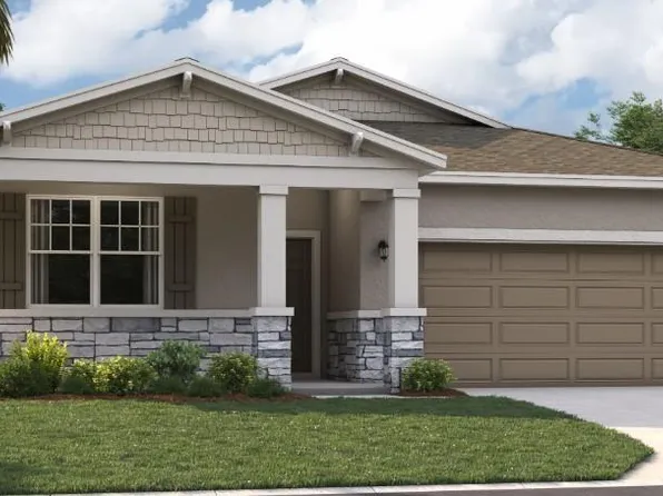 640 Crown Rose Dr, Eagle Lake, FL 33839