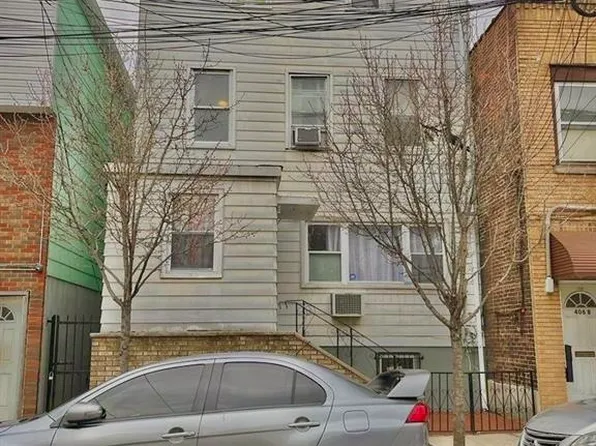 408 7th St, Union City, NJ 07087