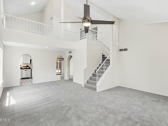 3rd image of 10773 Pleasant Hill Dr