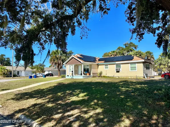 2810 W 15th St, Panama City, FL 32401