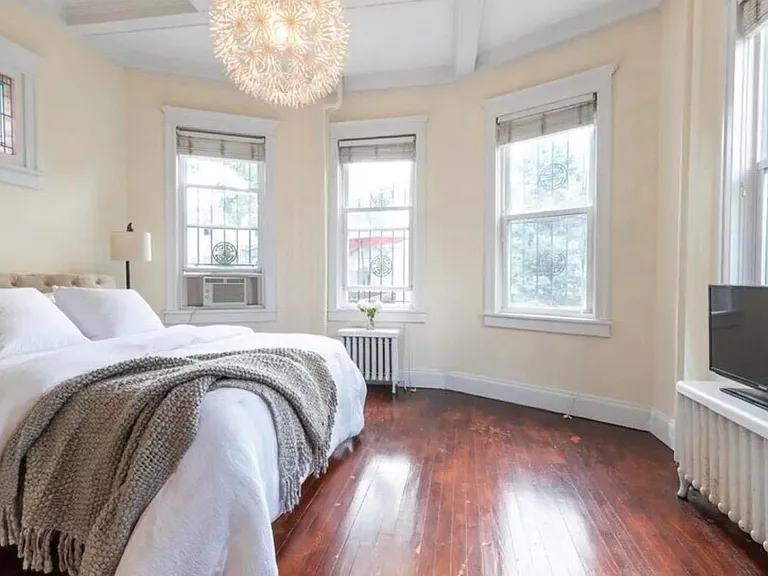 21 Jefferson Ave #1 — Photo 5