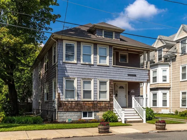 145 Maple St, Lynn, MA 01904