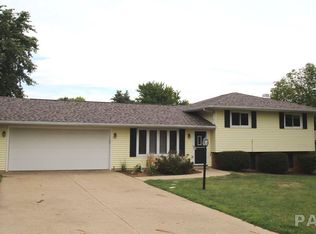 407 Lakemper Ct, Metamora, IL