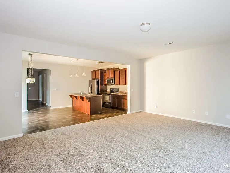 12529 Garron Rd — Photo 5