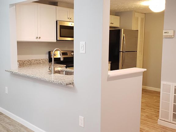4th image of 13507 Demetrias Way