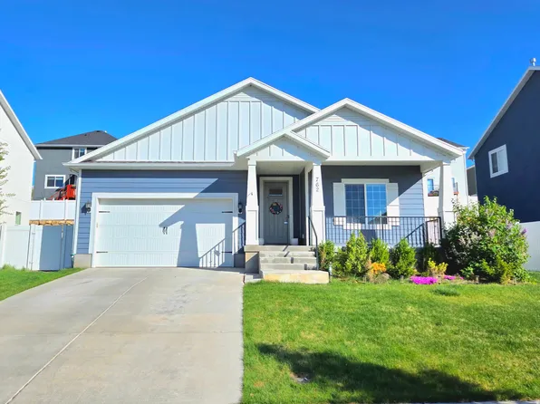 762 N White Horse Dr, Spanish Fork, UT 84660