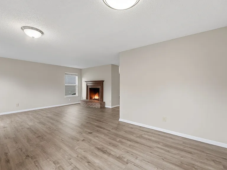 12691 Endurance Dr — Photo 12