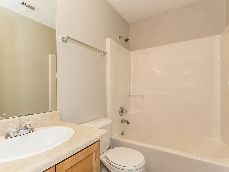 271 Springbottom Ct — Photo 13