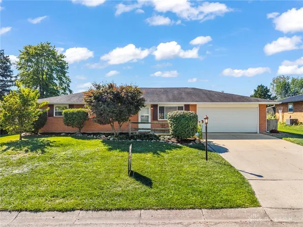 6155 Rosecrest Dr, Dayton, OH 45414