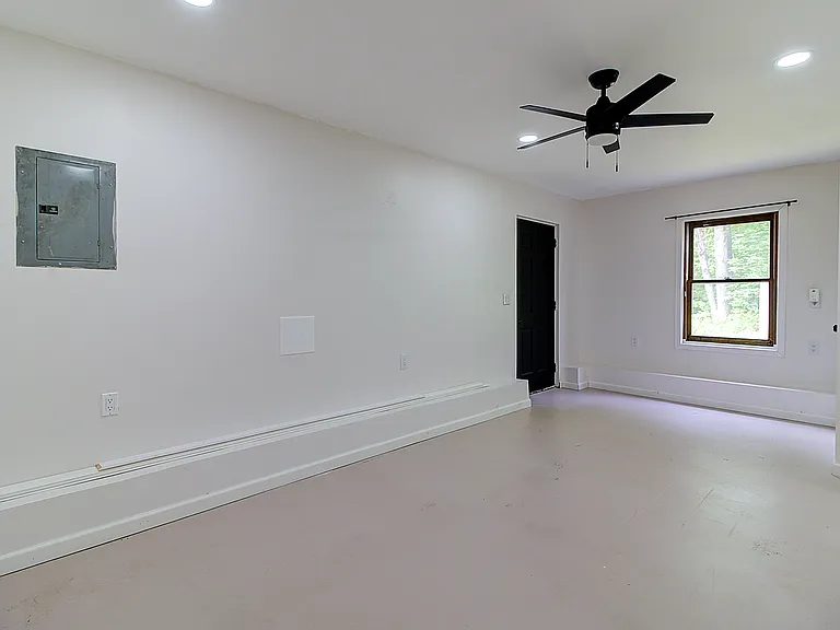 165 Laurel Ridge Ave — Photo 23