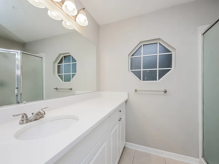 64 Bolton Ct — Photo 11