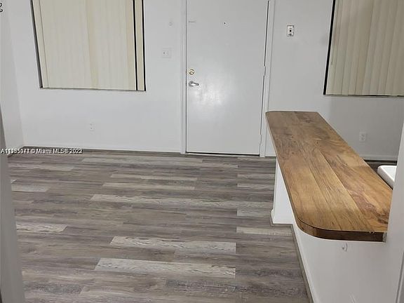 3rd image of 5192 NE 6th Ave APT 827