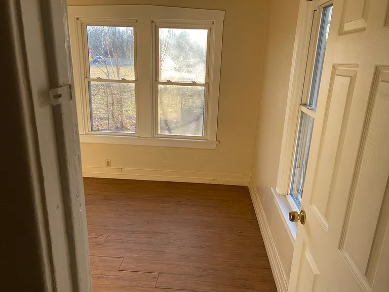 864 Highland Ave — Photo 10
